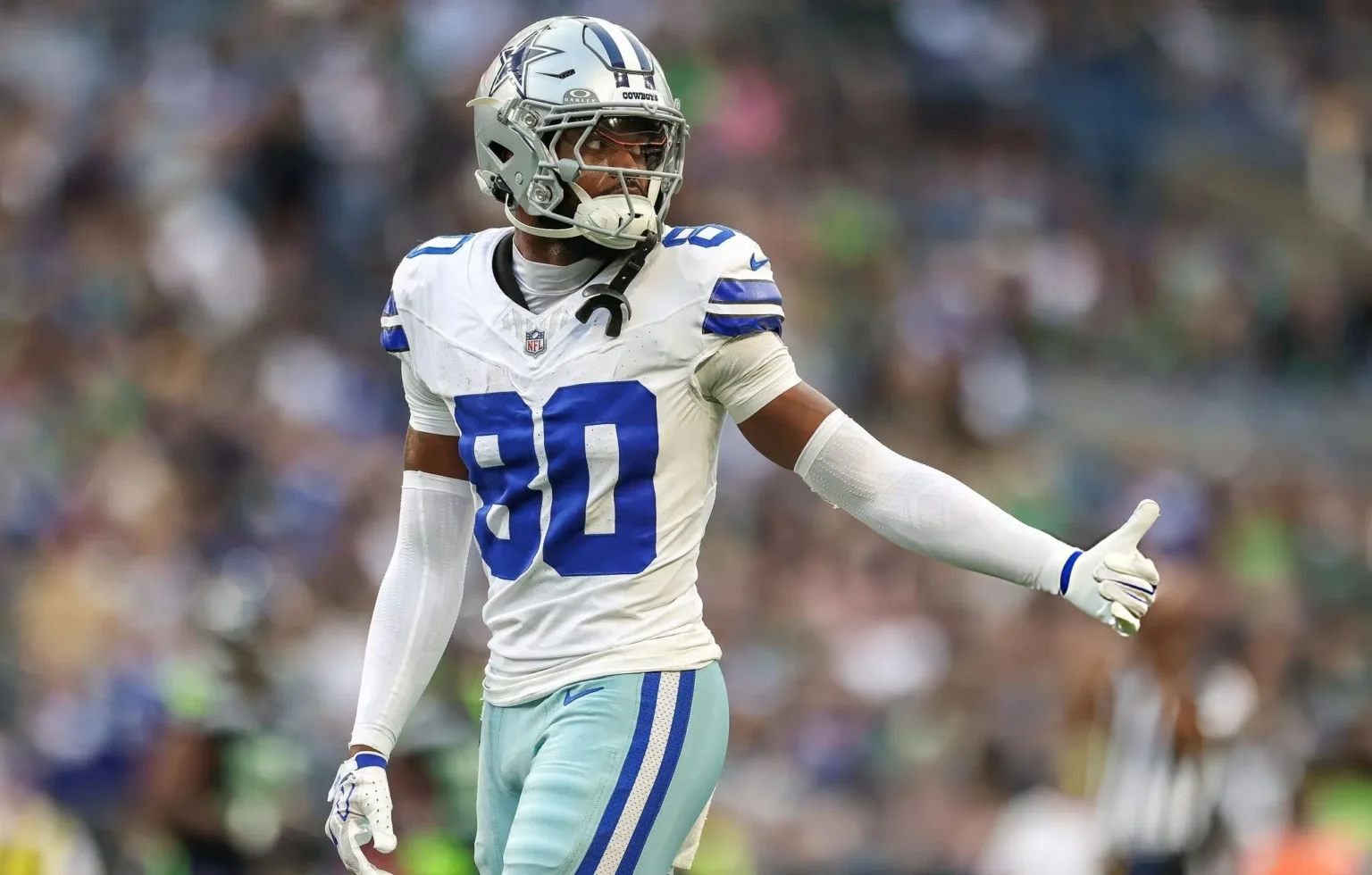 Traeshon Holden waived