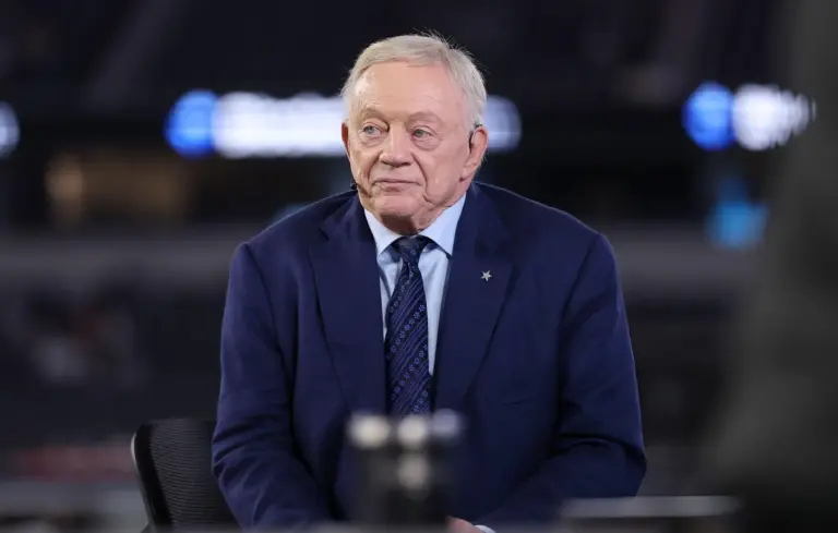 Jerry Jones voices frustration as Cowboys defense stumbles in Christian Parker’s debut Jerry Jones reveals feelings about Cowboys for Giants opener
