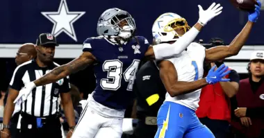 Malik Davis placed on seasoned-ending injury reserve